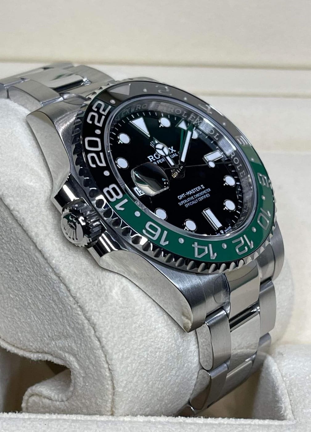 GMT-Master II view 2